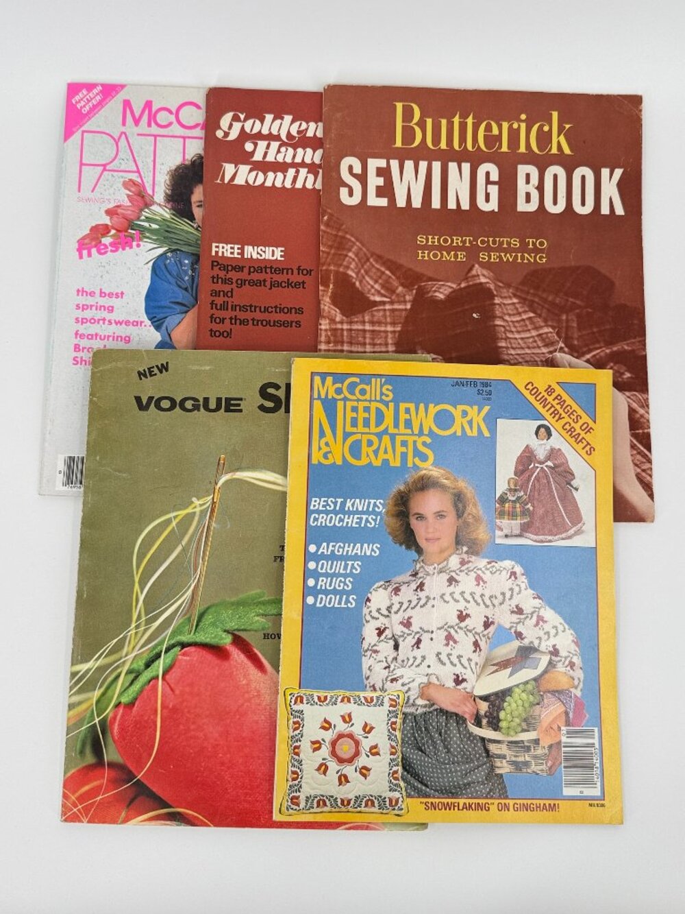Vintage Sewing Pattern Magazine‎ Lot McCall's Vogue Butterick Crafts Books 5pc
